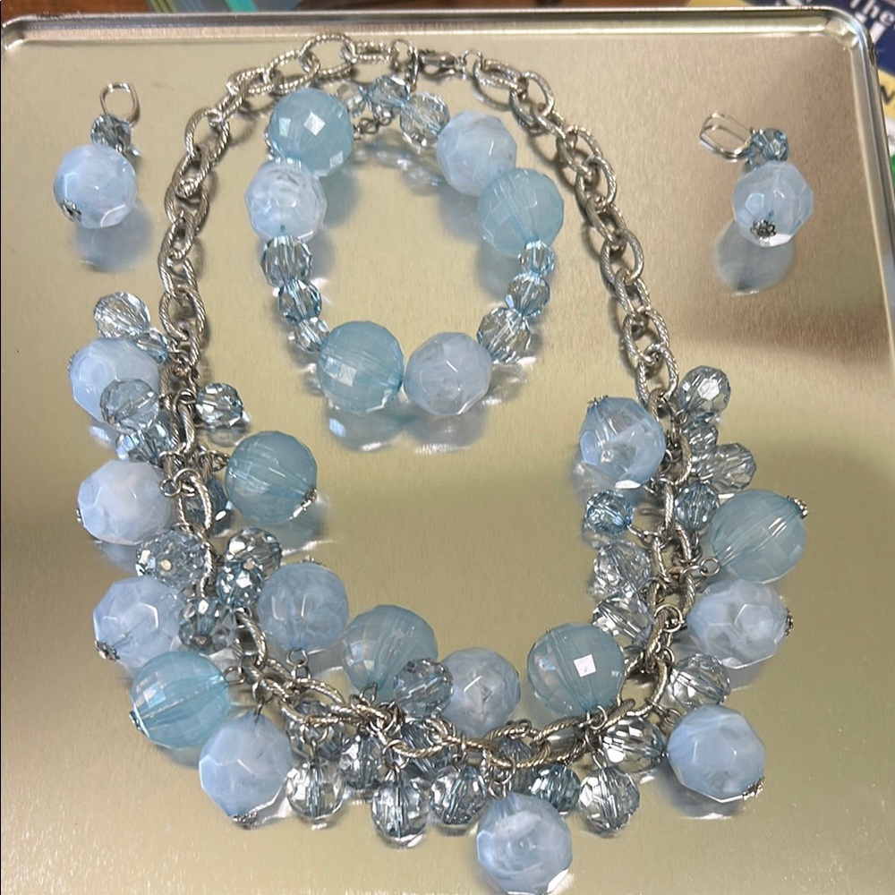 EUC Stylish and Elegant Blue Beaded Three Piece Costume Jewelry Set.